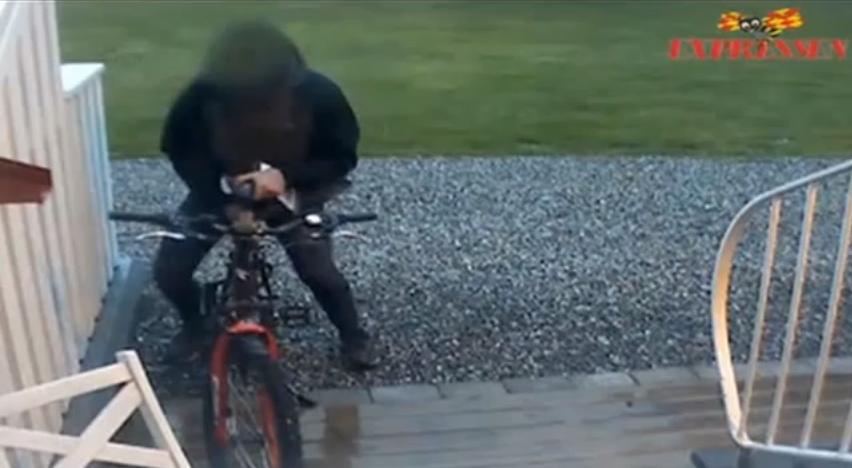 Tyre Slashing Man Caught On Camera Having Sex With Bicycle